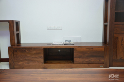 双节实木家具工厂大放价，尽在苏州19楼装修专场